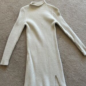 Aritzie Wilfred Free Large Sweater Dress